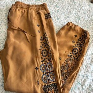 Johnny Was Tan and Blue Embroidered Capris